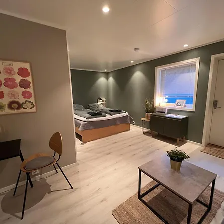 Charming - Free Parking - Close To Harbour Апартаменты