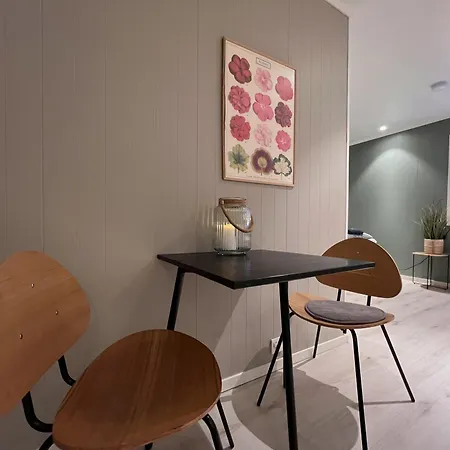 Brand New And Private Apartment! *
