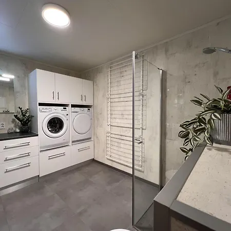 Brand New And Private Apartment! *