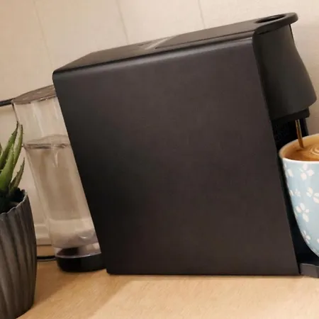 Modern - Free Parking - Near Airport Apartamento